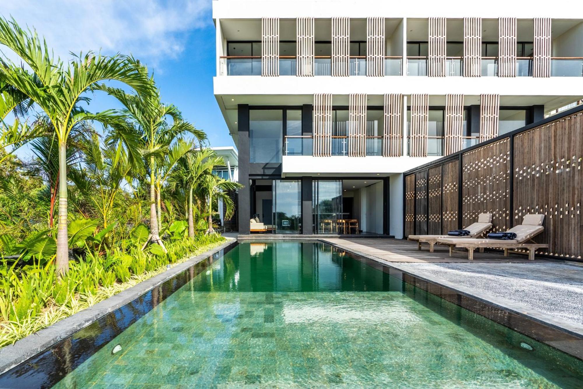 Balangan Freya * Jimbaran (Bali)